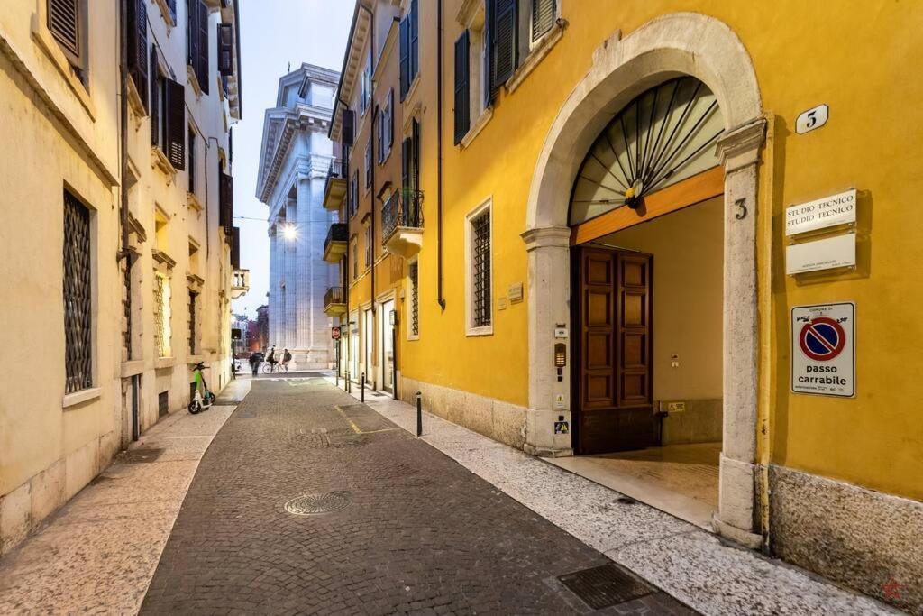 Arena-Center Luxury Apartment Verona Exterior photo